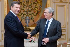 Viktor Yanukovich and Jean Lemierre