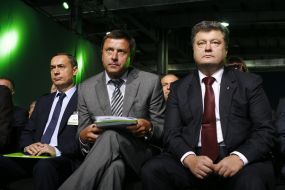 Nikolay Martynenko and Petr Poroshenko