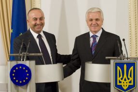 Vladimir Litvin and Mevlut Chavushoglu