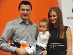 Рустам,  Стелла и Евгений Худжамовы