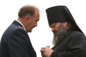 Aleksey Krivopishyn and Archbishop Pavel