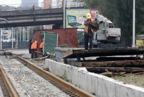 Reconstruction of light rail line