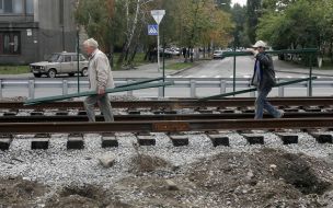 Reconstruction of light rail line