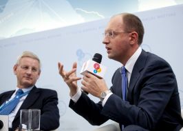 Carl Bildt and Arseniy Yatsenyuk