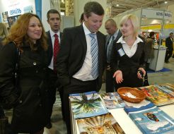 Neta Peleg-Briskin and Stas Misezhnikov