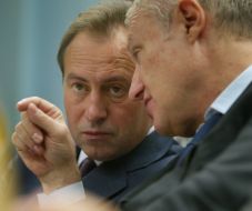 Nikolay Tomenko and Grigoriy Surkis