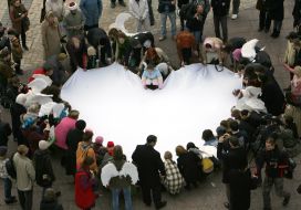 Flash mob ”Open your heart to the Planet”