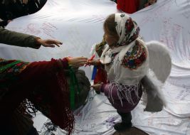 Flash mob ”Open your heart to the Planet”