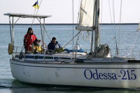 Члени екіпажу крейсерської яхти «Іваноіс»