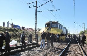 Employees of urgent services in place of accident