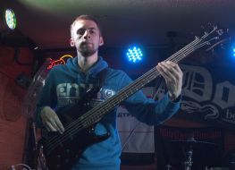 Денис Сусин