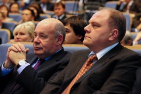 Mikhail Shvydkoy and Mikhail Kulinyak