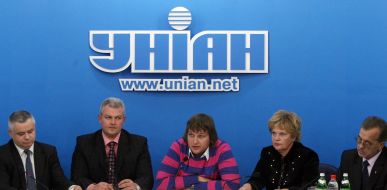 Press-conference participants