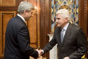 Володимир Литвин та Стівен Харпер