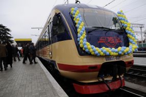 Electric train
