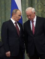 Nikolay Azarov and Vladimir Putin