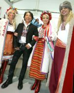 Kenzo Takada and group ”Vushka”