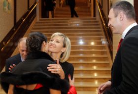Viktor Pinchuk, Yelena Pincuk-Franchuk and Vitaliy Klichko with wife