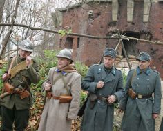 Участники военно-исторической реконструкции