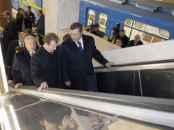 Viktor Yanukovich and Aleksandr Popov