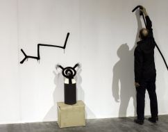 Performans of Harald Naegeli