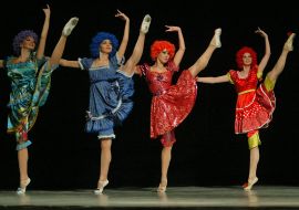 Performance ”Fairy-tale about a man of motley, who played a joke on seven men of motley”