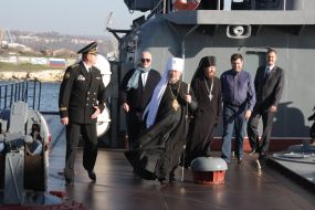 Nikita Mihalkov and metropolitan Lazar