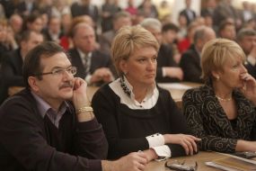 Participants of the presentation ceremony of Popov