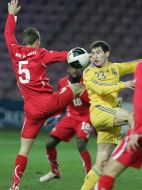 Taras Stepanenko and Steve von Bergen