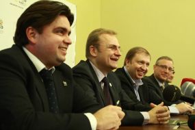 Markiyan Lubkivskiy, Andrey Sadovoy, Vasiliy Gorbal and Ian Borden