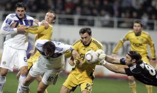 Milan Obradoviс, Vladimir Disljenkoviс and Artem Milevskiy