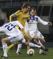 Marko Deviс, Roman Yeremenko and Oleg Gusev