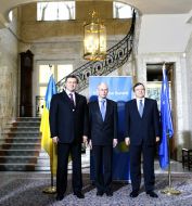 Viktor Yanukovich, Herman Van Rompuy and Jose Manuel Barrosu