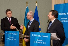 Viktor Yanukovich, Herman Van Rompuy and Jose Manuel Barrosu