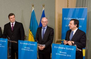 Viktor Yanukovich, Herman Van Rompuy and Jose Manuel Barrosu