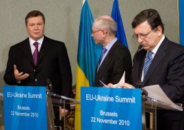 Viktor Yanukovich, Herman Van Rompuy and Jose Manuel Barrosu