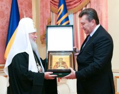 Viktor Yanukovich and Patriarch Kirill
