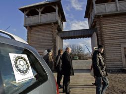 Учасники автопробігу