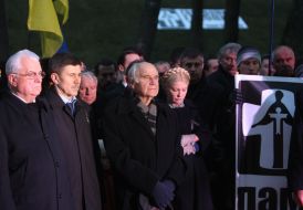 Leonid Kravchuk, Ivan Vasyunik and Yuliya Timoshenko