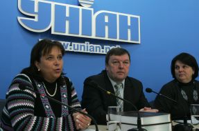 Irina Shevchenko, Aleksandr Barabash and Eleanor Valentine