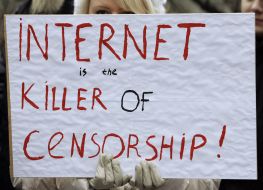 Action in support of the founder of Wikileaks