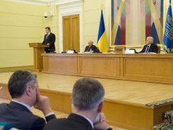 Nikolay Azarov, Viktor Yanukovich and Vladimir Litvin