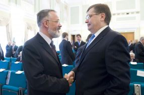 Konstantin Grishchenko and Dmitriy Tabachnik
