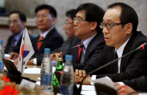 Chung Mong-Hook and Lee Yo Song