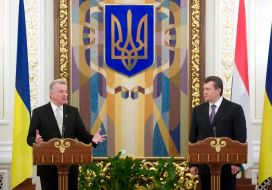 Pal Schmitt and Viktor Yanukovich