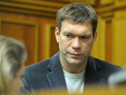 Олег Царьов