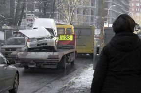 Damaged car on evacuates