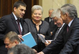 Ekaterina Samoylik and Mikhail Chechetov