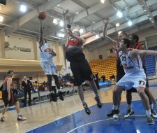 Luіs Flores, Іgor Krivtsov and Dmytriy  Glebov