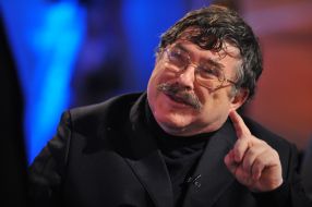 Борис Бурда